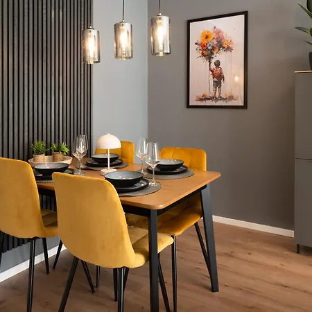 Moderne In Zentrumsnähe Apartment *