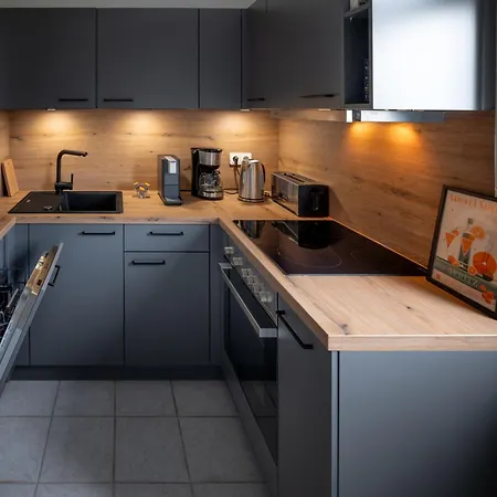 Layout - Modernes In Zentrum-ost Appartamento *