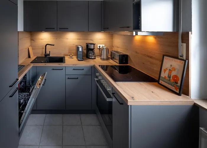 Layout - Modernes In Zentrum-ost Appartamento *
